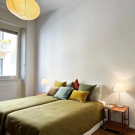 Elegant Center * Milánó